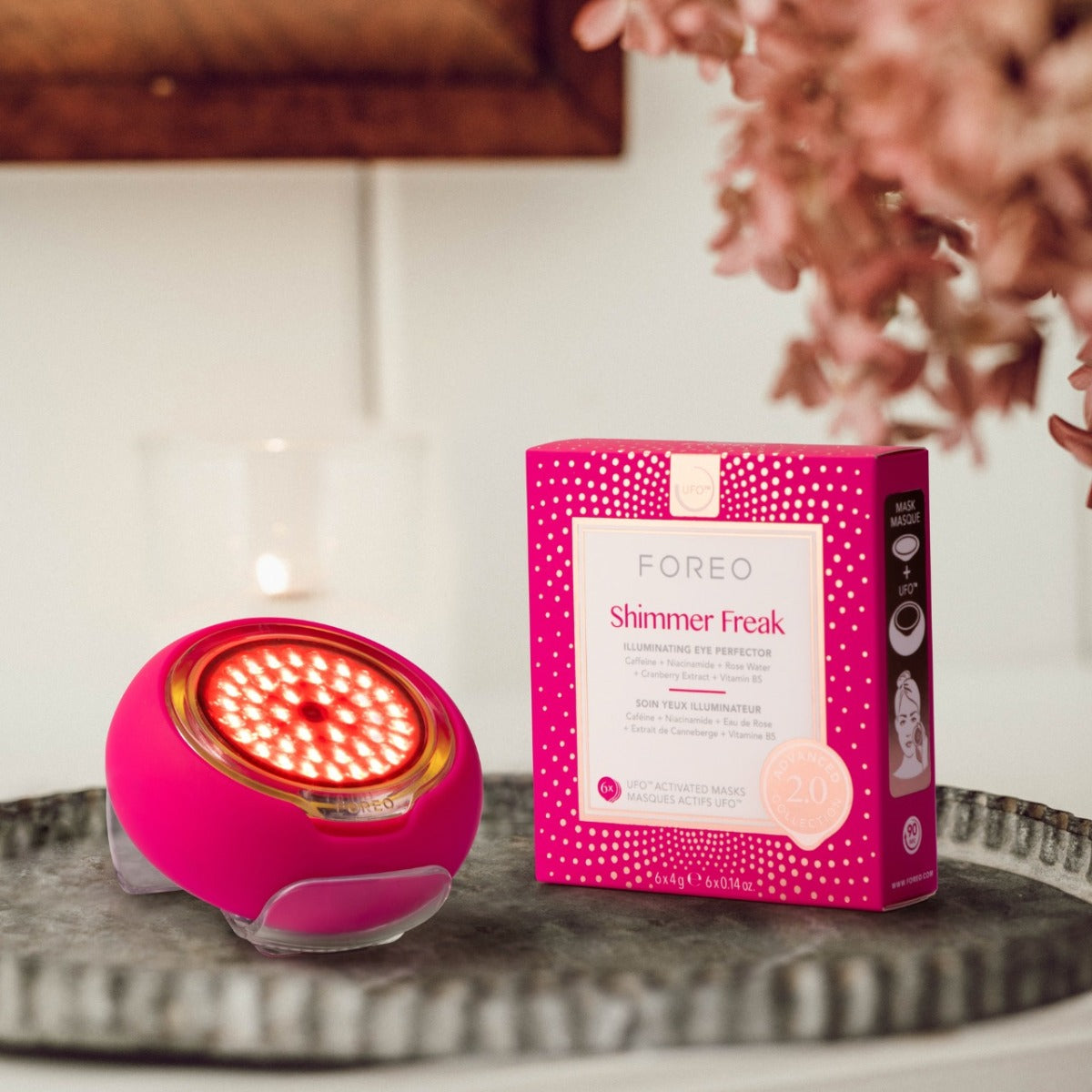 FOREO UFO™ 3 LED Deep facial hydration device (Fuchsia)